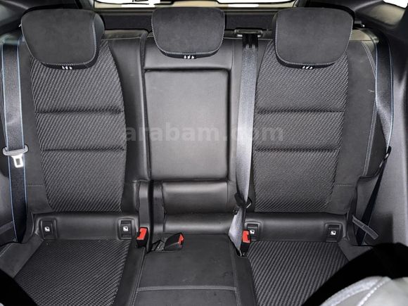 otomobil Renault Austral 1.2 E-Tech Hybrid Esprit Alpine