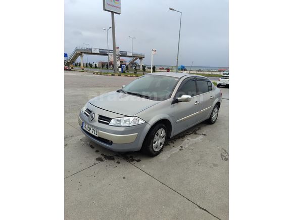 Sahibinden Renault Megane 1.6 Authentique 2005 Model  203.000 km Bej