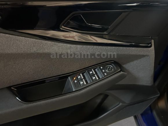 otomobil Renault Austral 1.3 Mild Hybrid Evolution