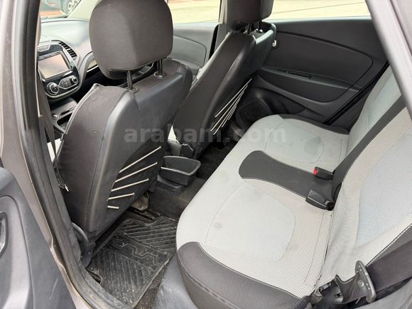 otomobil Renault Captur 1.5 DCI Start&Stop Icon