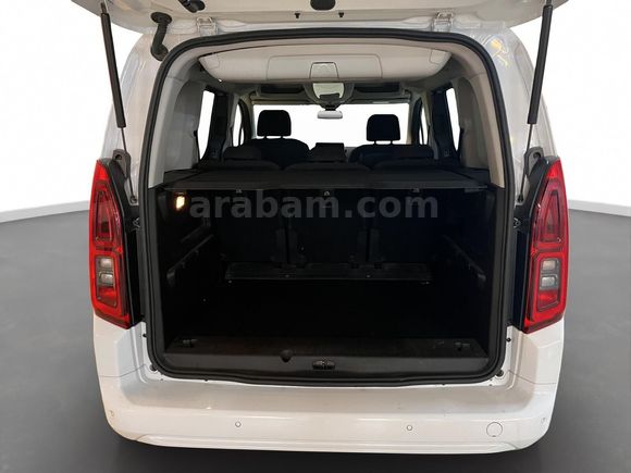 otomobil Opel Combo Kombi 1.5 CDTI Ultimate Otomatik