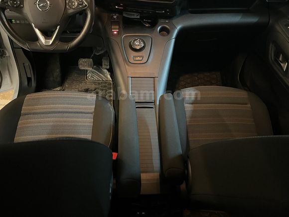 otomobil Opel Combo Kombi 1.5 CDTI Ultimate Otomatik