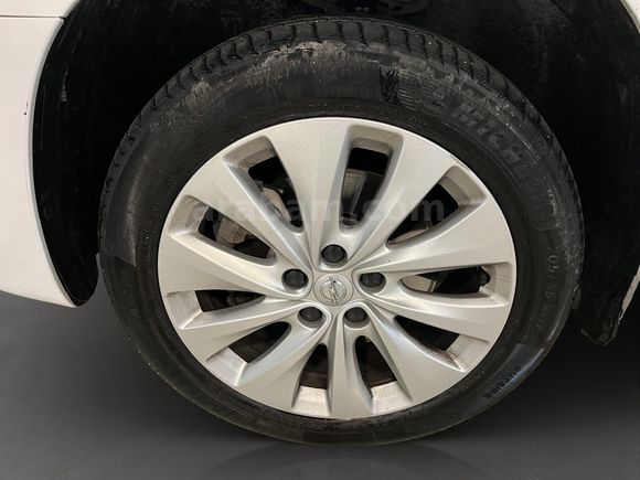 otomobil Opel Combo Kombi 1.5 CDTI Ultimate Otomatik