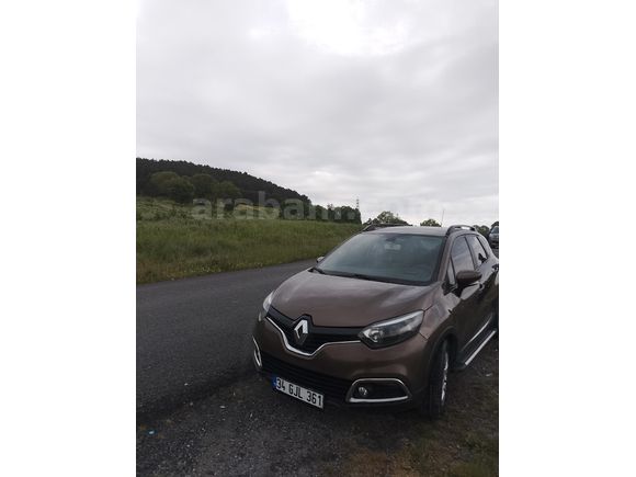 SAHİBİNDEN TEMİZ AİLE ARACİ RENAULT CAPTUR