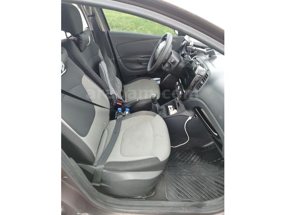 SAHİBİNDEN TEMİZ AİLE ARACİ RENAULT CAPTUR
