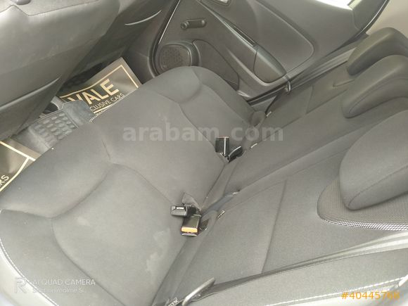 YENİ MUAYNE OTOMATİK 2019 RENAULT CLİO 1.5 DCI (TOUCH)