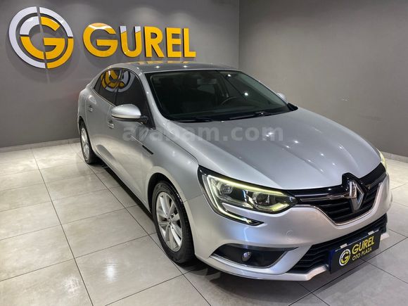 otomobil Renault Megane Sedan 1.5 BluedCi Touch EDC