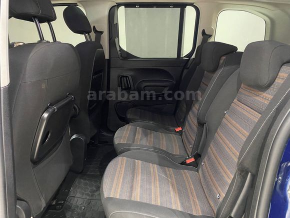 otomobil Opel Combo Kombi 1.5 CDTI Ultimate Otomatik