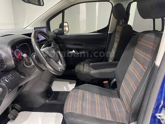 otomobil Opel Combo Kombi 1.5 CDTI Ultimate Otomatik