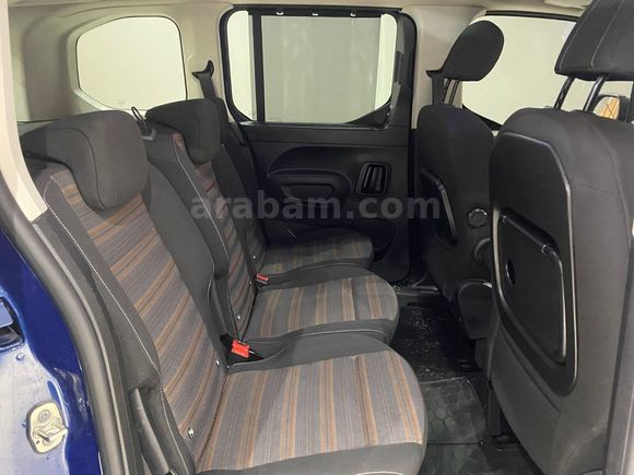 otomobil Opel Combo Kombi 1.5 CDTI Ultimate Otomatik