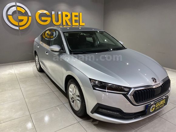 otomobil Skoda Octavia 1.0 TSI e-Tec Elite DSG