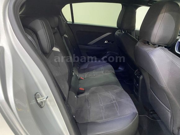 otomobil Opel Astra-e Ultimate
