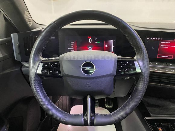 otomobil Opel Astra-e Ultimate