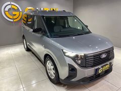 otomobil Ford Tourneo Courier 1.0L Ecoboost Titanium