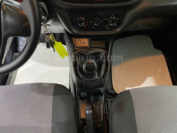otomobil Fiat Doblo Cargo 1.6 MultiJet Maxi