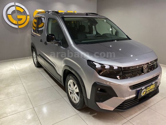otomobil Peugeot Rifter 1.5 BlueHDI Allure EAT8