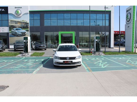 Volkswagen Jetta 1.2TSİ COMFORTLİNE