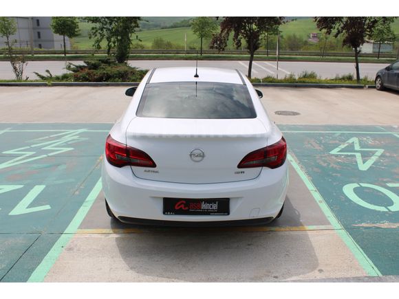 Opel Astra 1.6CDTİ DESİNG