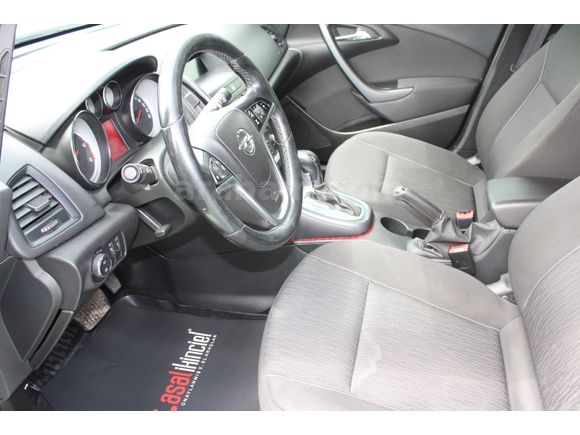 Opel Astra 1.6CDTİ DESİNG