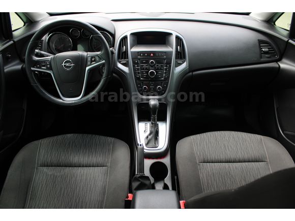 Opel Astra 1.6CDTİ DESİNG