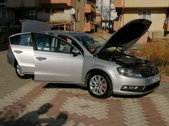 Sahibinden Volkswagen Passat 1.6 TDi BlueMotion Comfortline 2013 Model Kırşehir 290.000 km Gri (Gümüş)