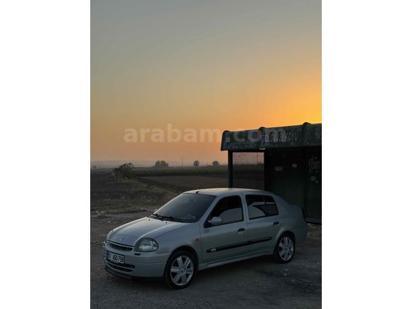 Sahibinden Renault Clio 1.4 RNA 2000 Model 