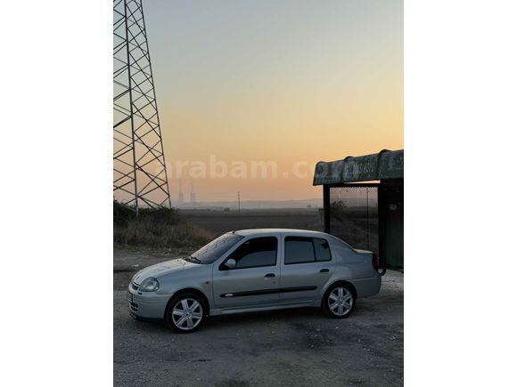 Sahibinden Renault Clio 1.4 RNA 2000 Model 