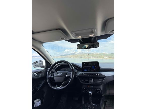 Sahibinden Ford Focus 1.5 Ti-VCT Titanium 2023 Model 