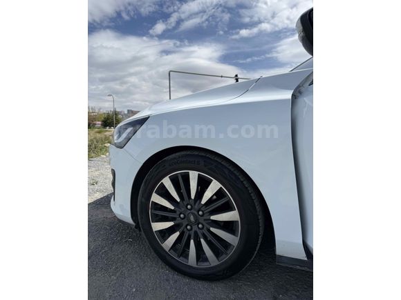 Sahibinden Ford Focus 1.5 Ti-VCT Titanium 2023 Model 