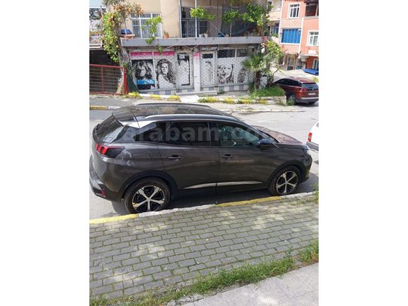 Sahibinden Peugeot 3008 1.5 BlueHDI Allure 2023 Model  49.000 km Füme