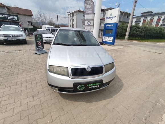 CUMBADA MOTORS'DAN - TEMİZ 2004 FABİA SORUNSUZ