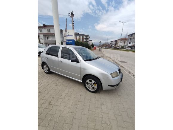 CUMBADA MOTORS'DAN - TEMİZ 2004 FABİA SORUNSUZ
