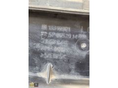 Opel Astra J Radyatör Üst Plastiği