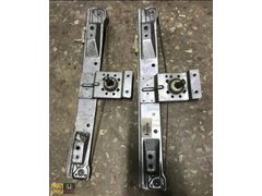 Opel Corsa D Sol Arka Kapı Cam Krikosu GM 13188503