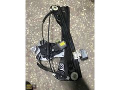 Chevrolet Cruze Sağ Ön Kapı Cam Krikosu Kartsız Tip GM
