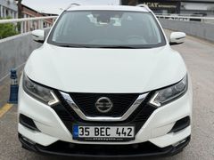 YENİ RENK OTOMOTİV 2018 QASHGAI TEKNA DİZEL OTOMATIK 118.000 KM