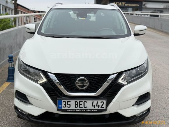 YENİ RENK OTOMOTİV 2018 QASHGAI TEKNA DİZEL OTOMATIK 118.000 KM