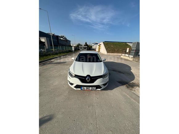 Sahibinden Renault Megane 1.5 Blue DCI Joy 2020 Model 