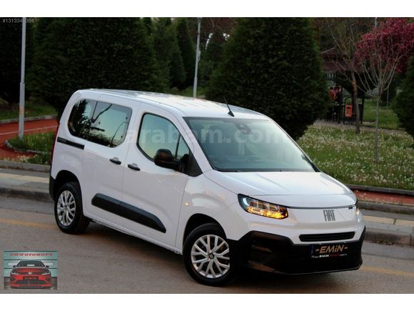 İLK SAHİBNDEN 2025 DOBLO 1.2 110HP EASY BOYASIZ HATASIZ %20 KDV