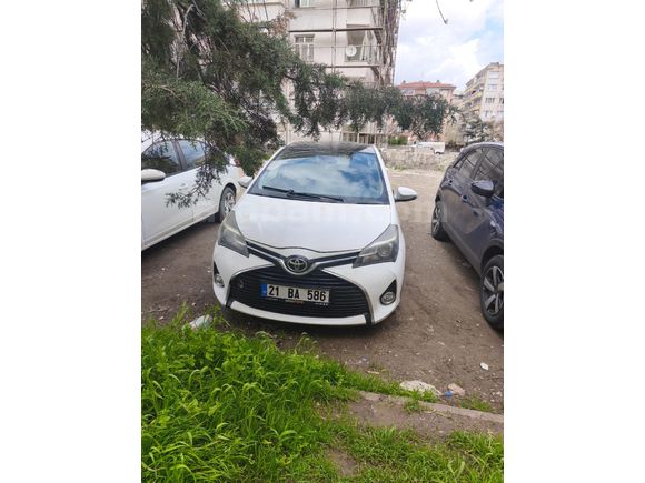 öğretmenden temiz Toyota Yaris