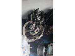 Toyota hilux arka defransiyel