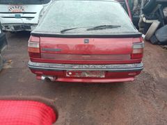 Renault 11 flaş kapı koltuklar torpido kaporta karoser aksamlari