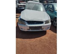 hundai Accent 2000 model kaporta karoser kapı ön maks parça