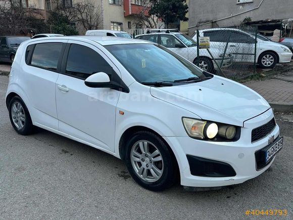 CNR'DEN AVEO 1.4 LT FULL TEMİZ ARAÇ