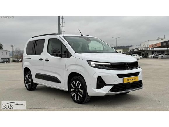2025 OPEL COMBO 1.5D ULTİMATE CAM TAVAN HATASIZ