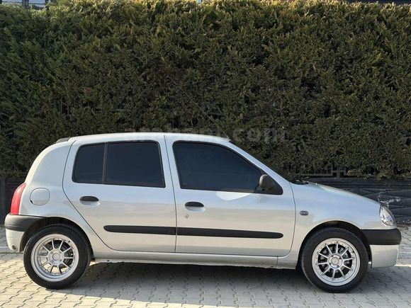 TT GALLERY'den BAKIMLI CLİO 1.4 RTA