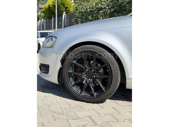     Biniciden Temiz ve Bakımlı Audi A3