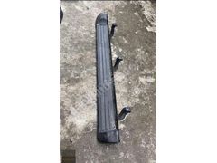 MİTSUBİSHİ L200 SAĞ YAN BASAMAK ÇIKMA