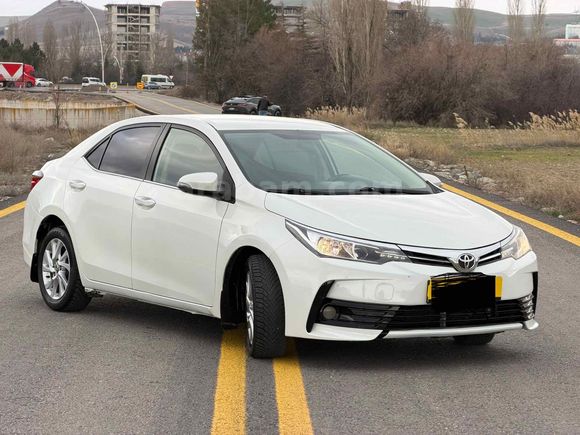 Sahibinden Toyota Corolla 1.4 D-4D Advance 2016 Model 