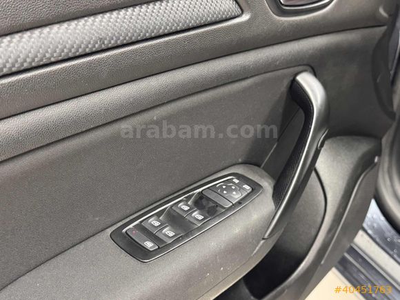 GÜVENLER'DEN 2019 MEGANE 1.6 JOY